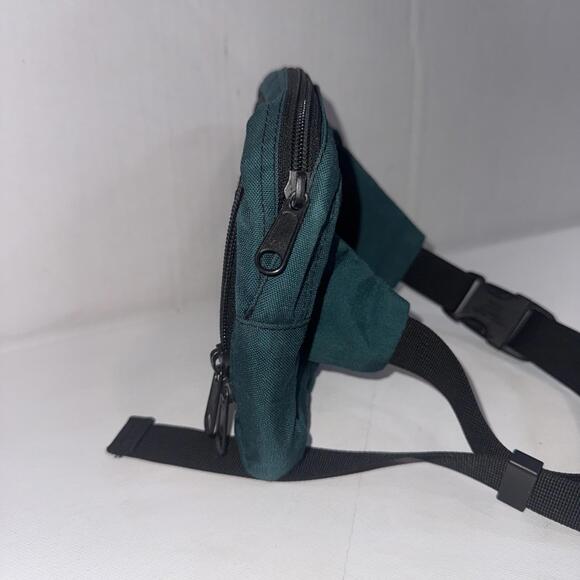 Vtg Eagle Creek Travel Gear Small Crossbody Fanny Pack Messenger Bag Hiking - Picture 5 of 15